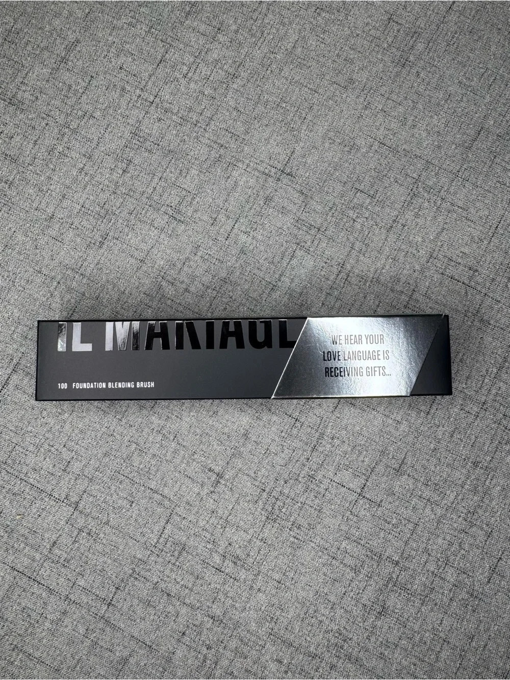 IL Makiage Woke Up Like This Flawless Foundation Color 035 w/ Blending Brush NWT